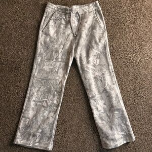 Hollister Men's Gray Camouflage Sweatpants